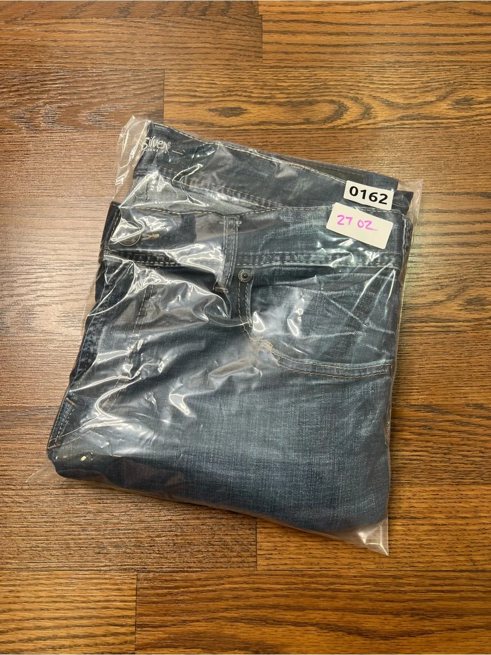 Silver Jeans, Allan in Medium/Dark Wash size Men’s W34/L34
